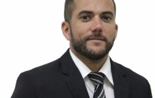 Servidor da Antaq, eleito deputado federal, Carlos Jordy visita sede do Sinagências