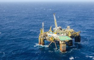 ANP dá aval para poços no pré-sal da Petrobras e Shell
