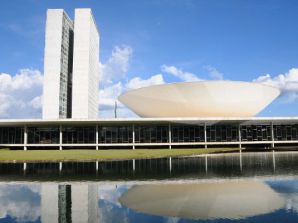 Câmara aprova inclusão de servidores das agências reguladoras no adicional de fronteira